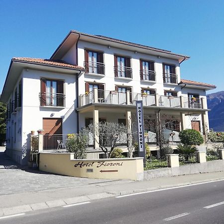 Hotel Fioroni Беладжо Екстериор снимка