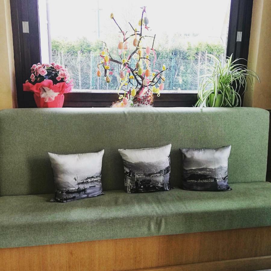 Hotel Fioroni Беладжо Екстериор снимка